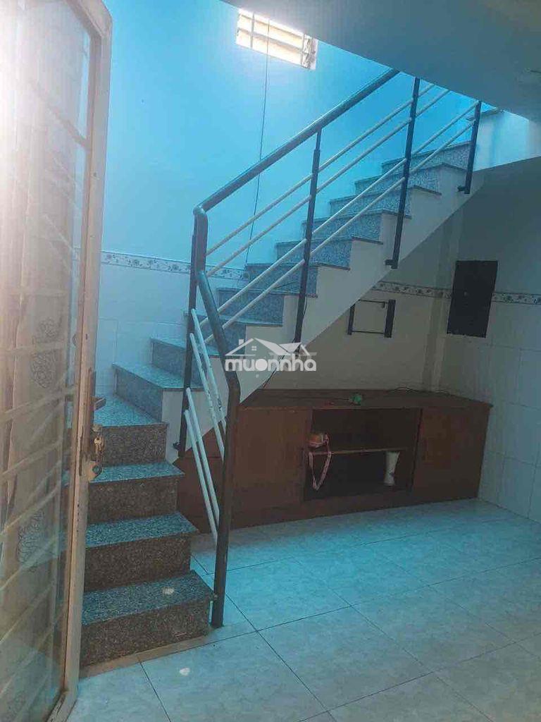 Cho thuê nhà nguyên căn vườn lài apd q12 giá 6tr5/th