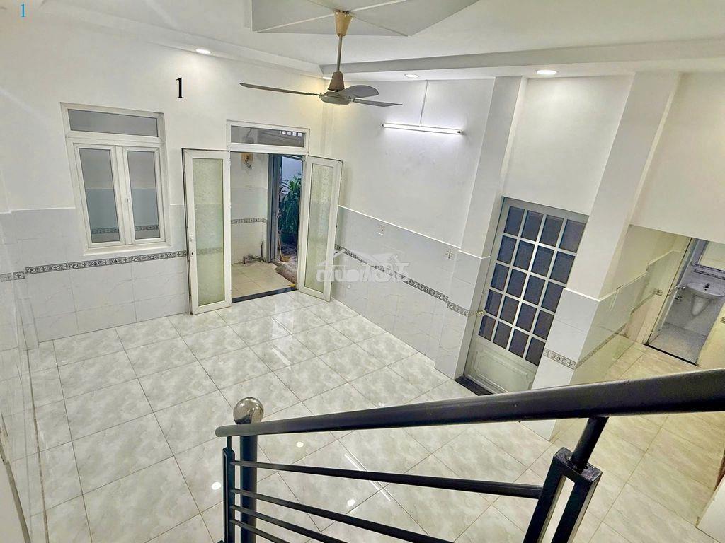 Nhà riêng quận tân bình 95m2 sd cho thuê 10,5triệu/tháng - 4