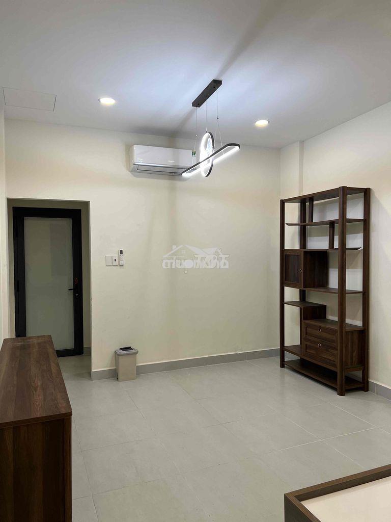 Cần cho thuê studio 35m2 mặt tiền đường nguyễn thái bình q1 - 3