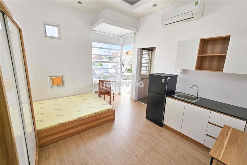 Phòng lầu 2 ban công, nguyễn bá huân, thảo điền