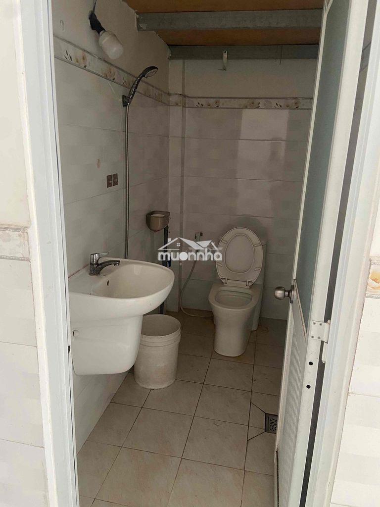 Cần bán gấp nhà mặt tiền hiếm có căn thứ 2 đường tân xuân 6, hốc môn - 3