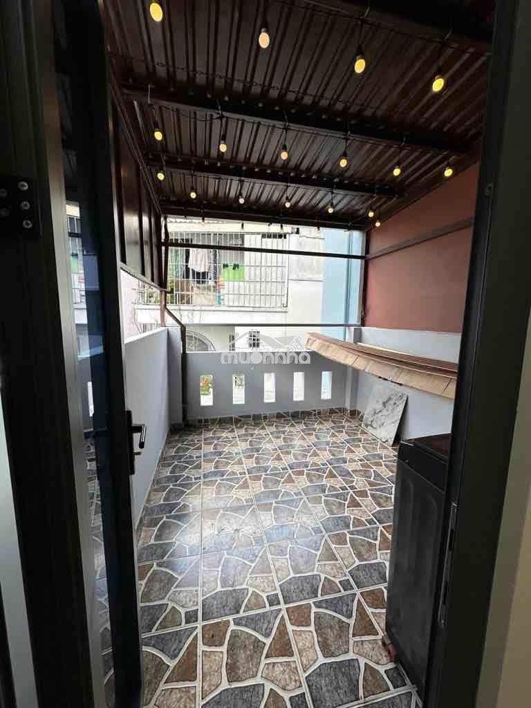 B.án nh.à trần bình trọng q.5 - 1 trệt 1 lửng 2 lầu st trước btct - d - 3