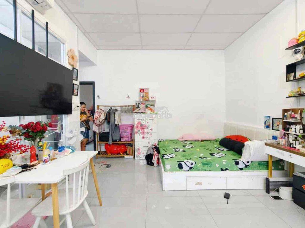 Bán nhà nguyễn kiệm 1/- sát mặt tiền 1 căn- 2tầng 70m2 -5pn chỉ 6.6ty - 4