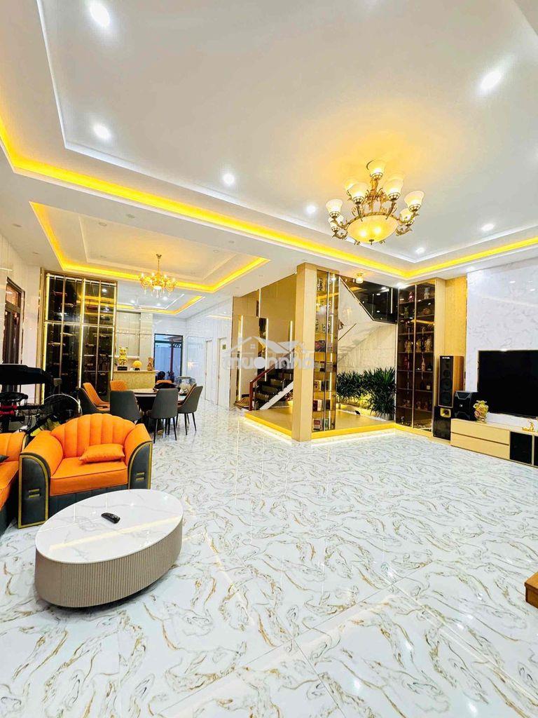 Hạ giá bán gấp biệt thự sân vườn tân cổ điển - 4