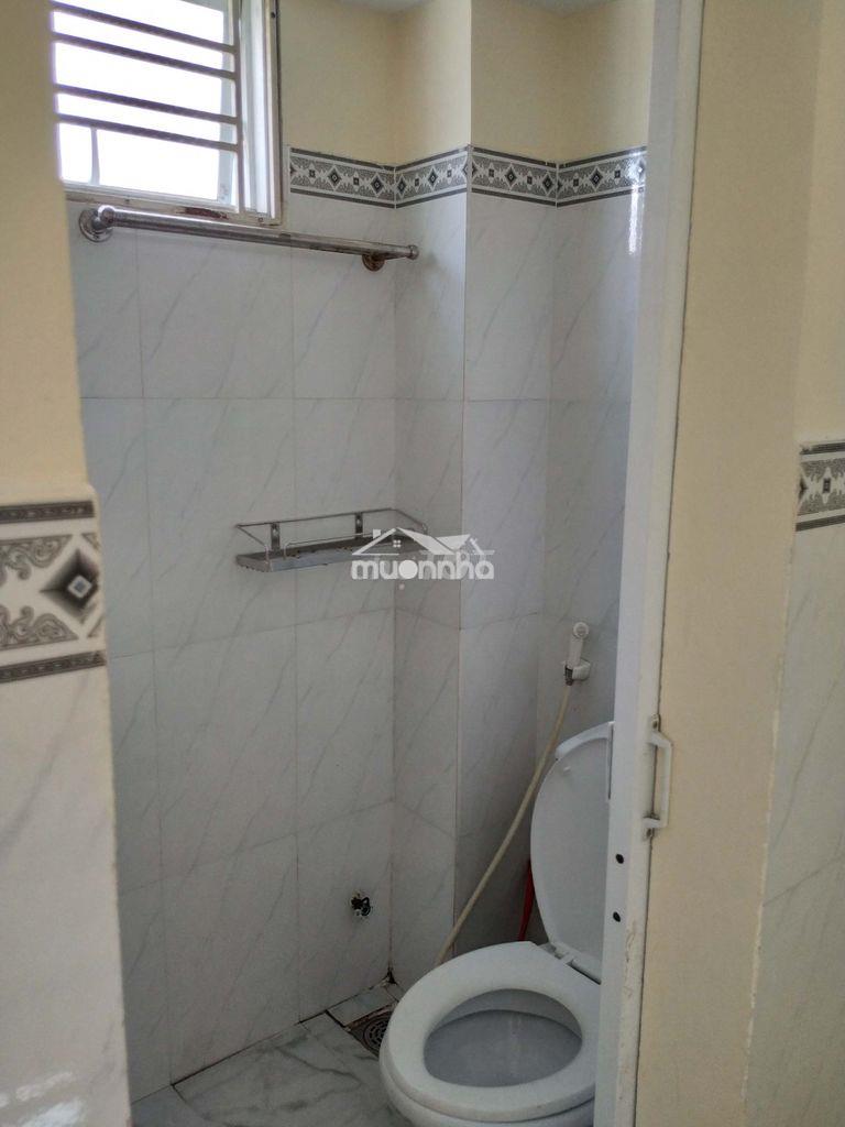 Cho thuê nhà nguyên căn  – hẻm xe hơi – đường lê đức thọ