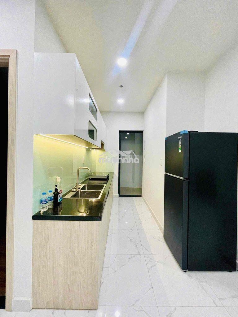 Cho thuê charm city ngay vincom dĩ an 2pn 2wc giá 8triệu full nội thất