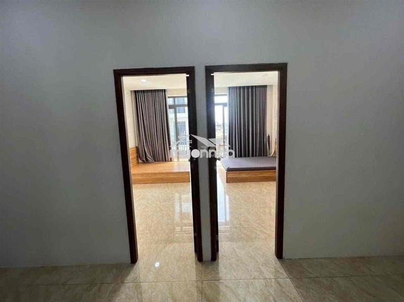 2pn 1 phòng bếp ban công riêng siêu bự ngay ngã 5 chuồng cún
