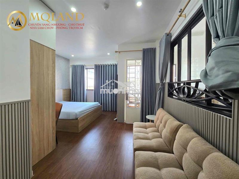 Sang chdv & bnb 8p thuê 50tr quận 1