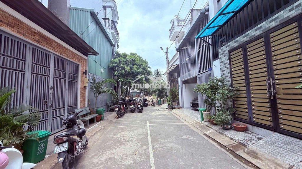 Nhà cấp 4 hxh quốc lộ 13 hbp, gần đường 12 tam bình đang làm cầu - 2