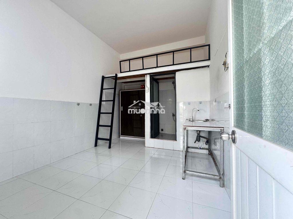 Phòng lê đức thọ, máy lạnh, gần chợ an nhơn, iuh - 2