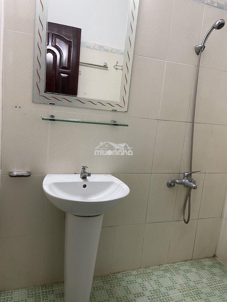 Cho thuê căn hộ đủ tiện nghi tại đinh tiên hoàng quận 1 giá 7tr/tháng