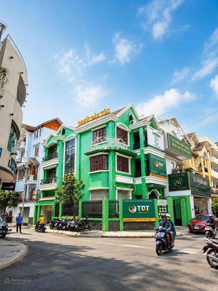 Cho thuê  2mt 145 hoa lan, qpn - dt: 8x18m - hầm, trệt, 2 lầu - 100tr - 2