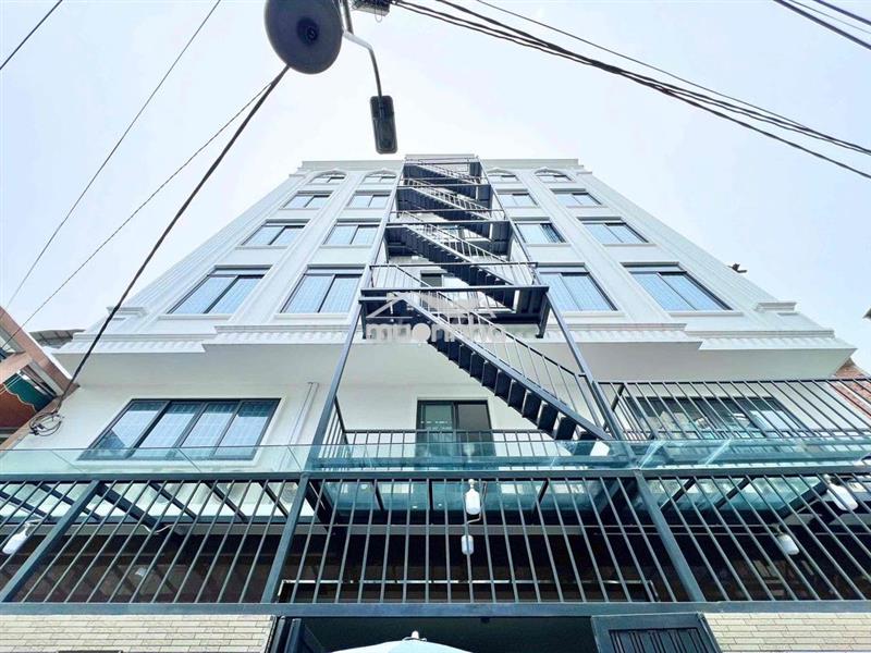 Trống sẵn phòng studio cửa sổ thang máy gần dh sư phạm
