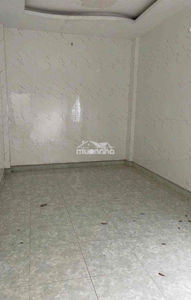 Nhà mặt tiền phạm văn đồng, chỉ 2 tỷ 950 triệu, đang cho thuê tháng 6t - 4