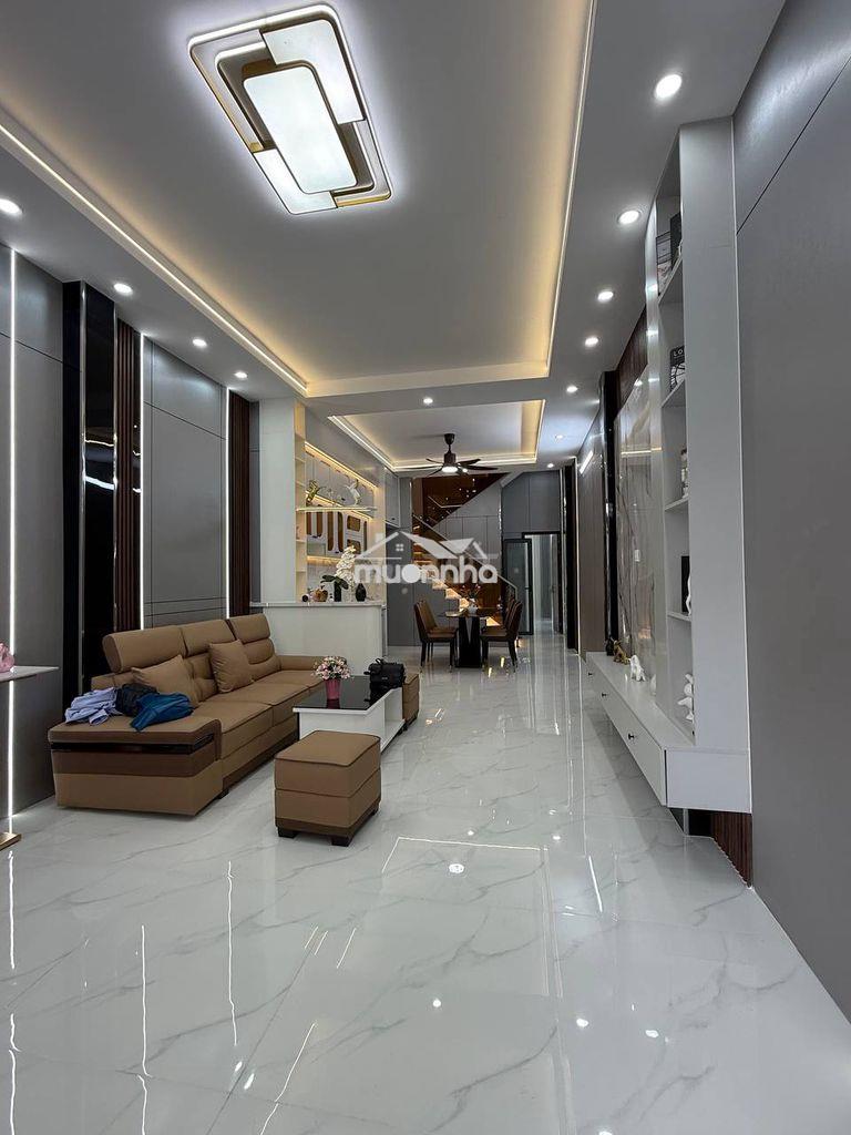Gần phú mỹ hưng -52m2 -full nội thất-ở ngay!chỉ 5,95 tỉ