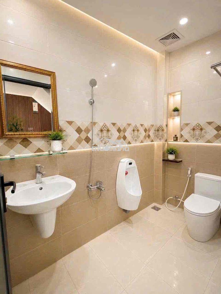 💖💖💖Nhà mới cáu - hẻm xe tải đào tông nguyên nhà bè giá 17tr - 3