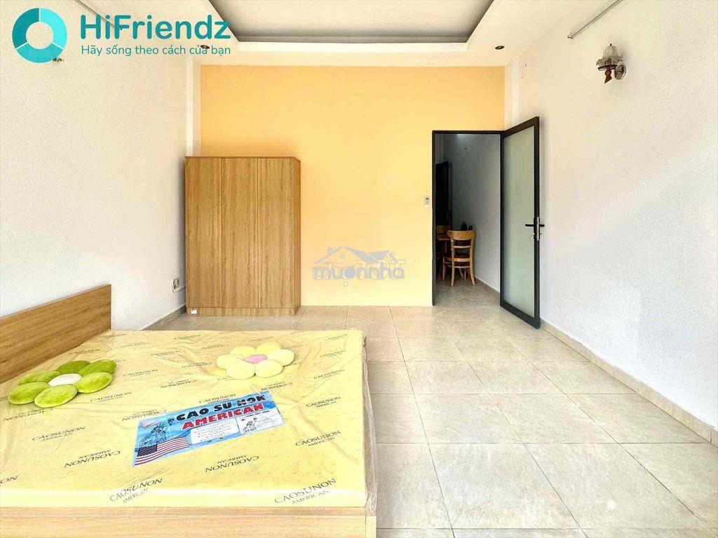 Cho thuê căn 1 phòng ngủ ban công tách bếp 45m2 bến xe quận 8 - 3
