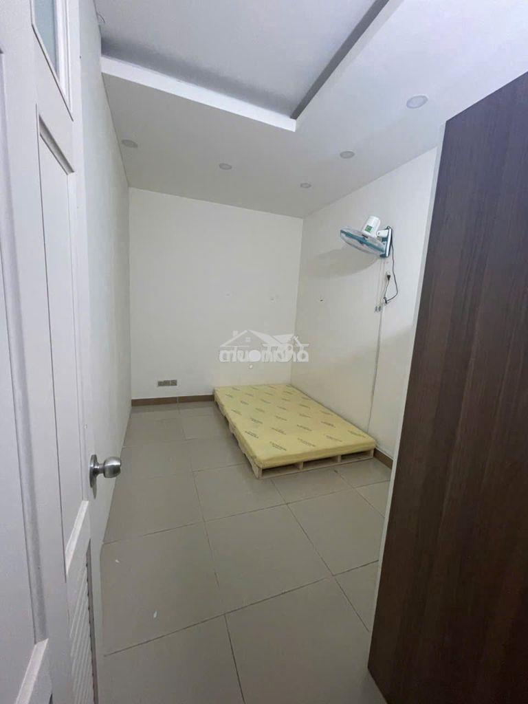 Cho thuê phòng giá rẻ trong chung cư đức khải-q7 - 2