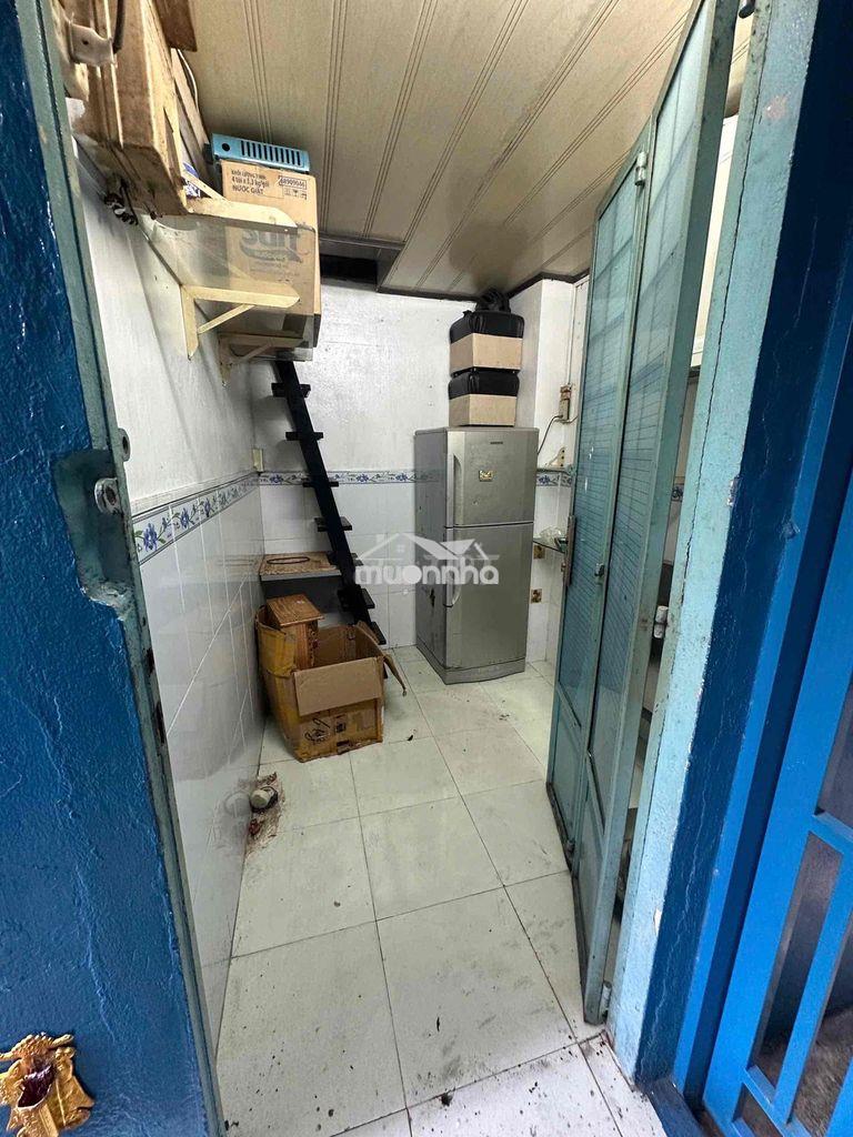 Cho thuê nhà nguyên căn nhỏ 2 tầng, hẻm 185 phan đình phùng giá 2,5tr - 2