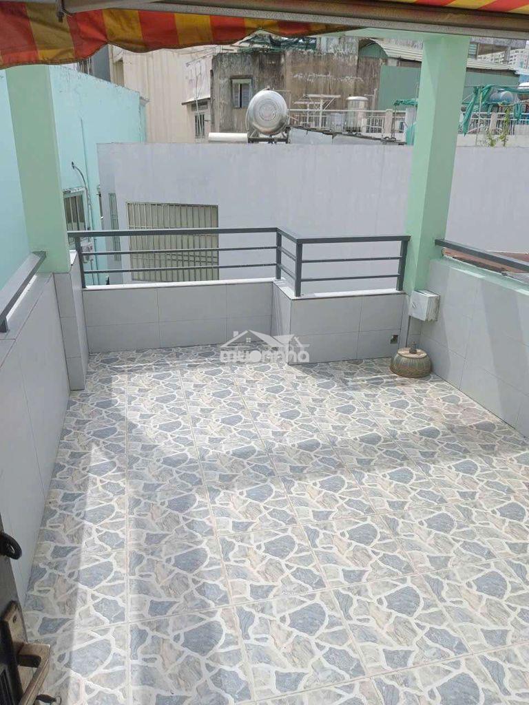 Nhà sạch sẻ vô ở liền cho thuê 6 tháng - 4