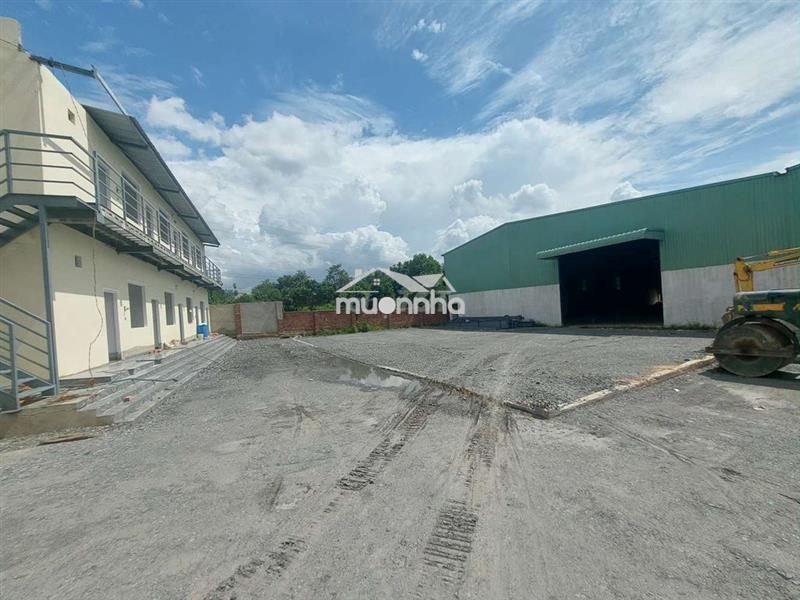 Cho thuê xưởng mới 3400m2.đầy đủ pháp lý.gần khu cn nam tân uyên,bd