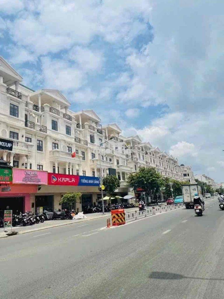 Nhà mặt tiền nguyễn văn lượng–cityland (5x20m) 5 tầng–thang máy