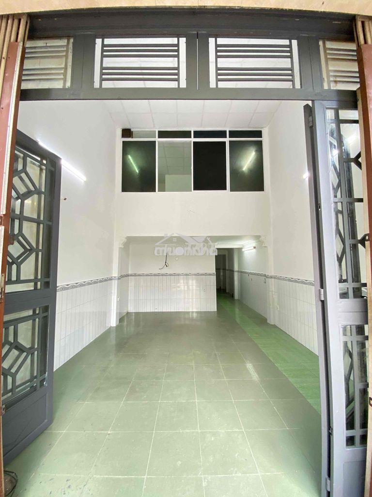 Cho thuê nhà nc hẻm 1/ tô hiệu q.tp 4.2x15 trệt gác lửng - 2