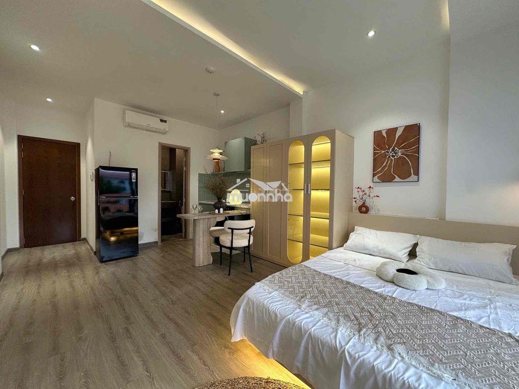 🏡Cho thuê căn hộ mới 100% - ban công full nội thất gần nhà thờ đức bà - 2
