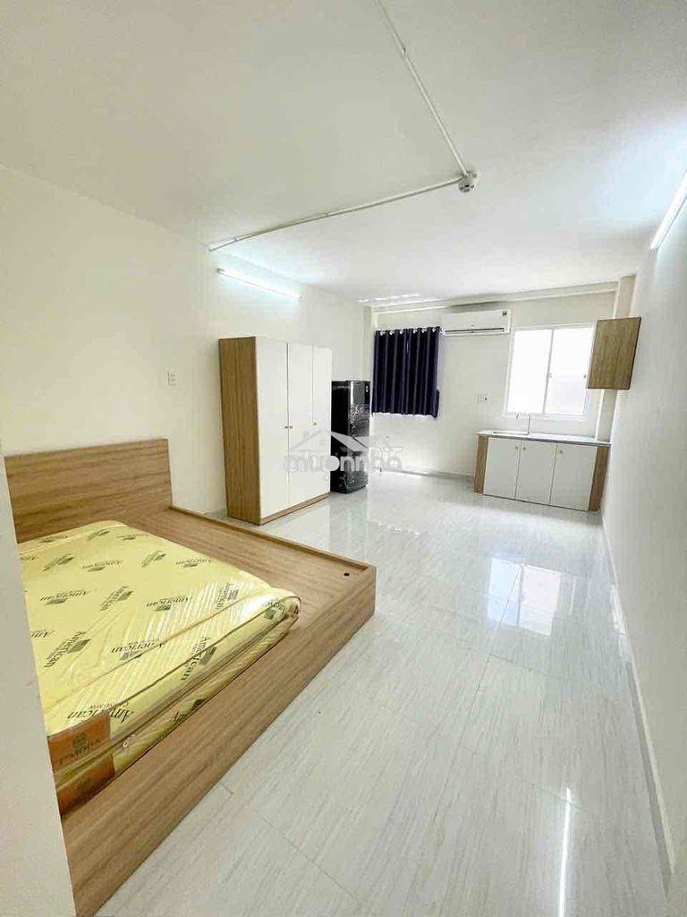 Cho thuê căn hộ studio cửa sổ q4 gần đh luật, đh nguyễn tất thành