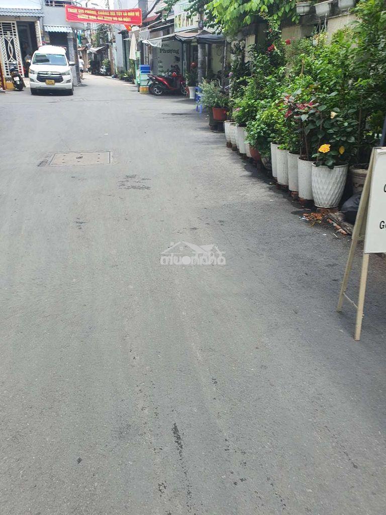 Cho thuê nhà riêng biệt quận 6 hẽm xe hơi tới nhà, vòng xoay phú lâm