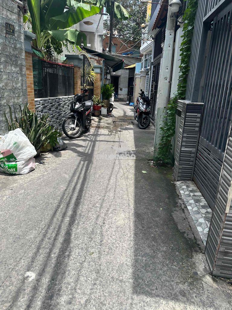 ❌ Nhà 4x13, 2 lầu đúc hẻm cạnh nguyễn văn cừ p1 cũ