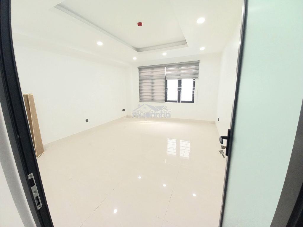 Văn phòng 1 hầm 1 trệt 1 lửng 1 lầu đường 52-tml, thạnh mỹ lợi, quận 2 - 3