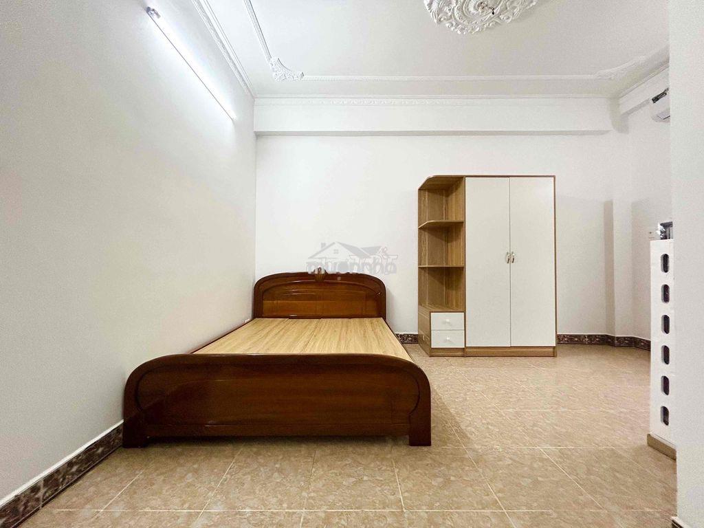 Căn hộ studio -full nội thất - 25m2 - thang máy - hoàng hoa thám - 4