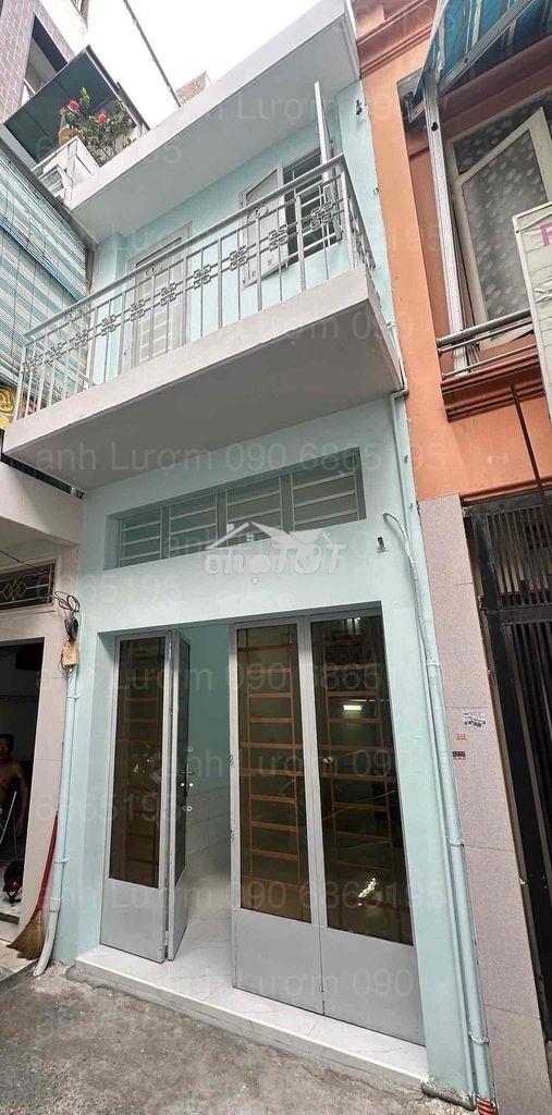 Nhà cho thuê nguyên căn - trống - mới sơn sửa - 2