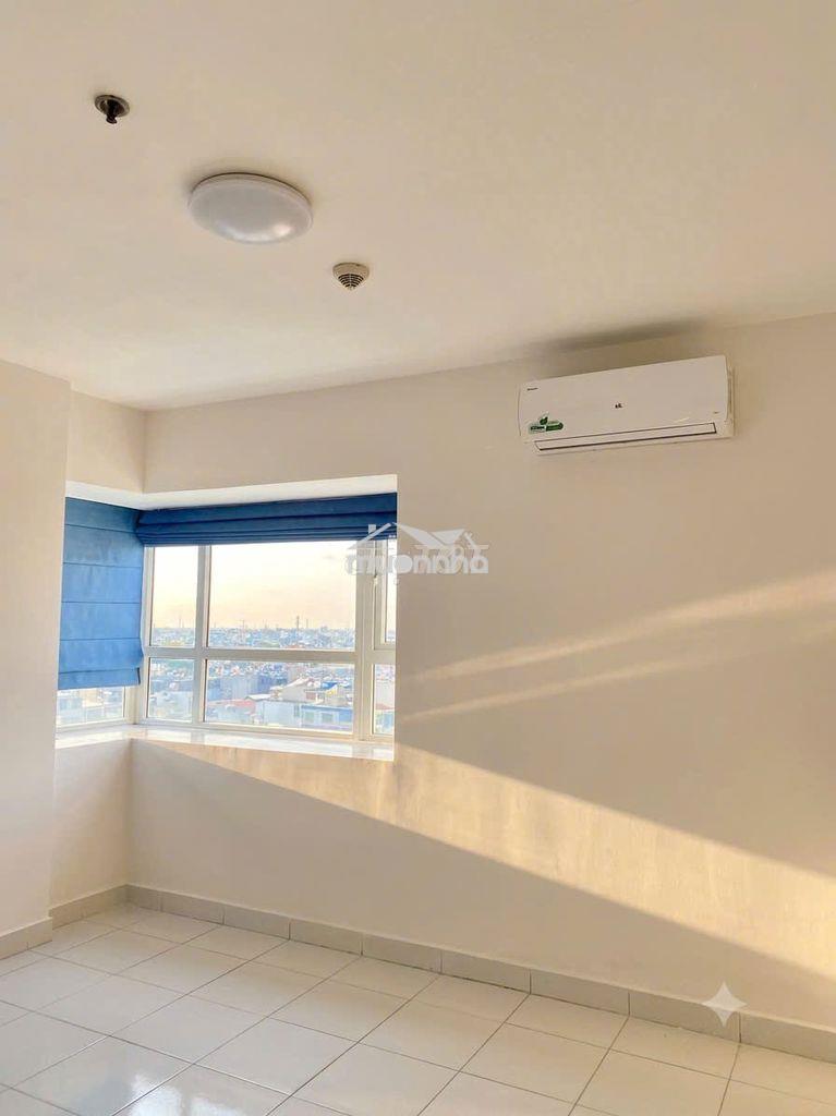 Cho thuê căn góc 78m2, 2pn-2wc cc full house-8.5 triệu/th - 2