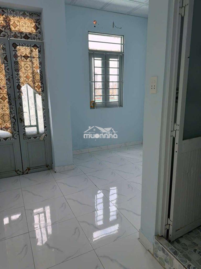 Cho thuê nhà đẹp, 20m2, 2l, 2pn, bình đức, p15, q8 - 3