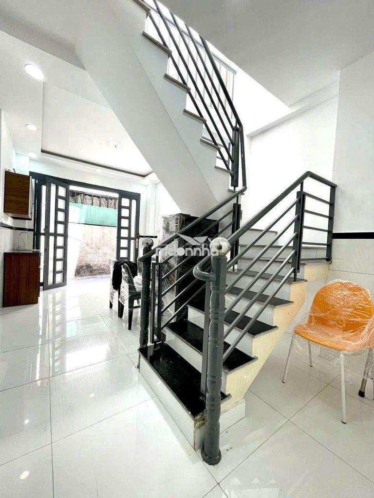 Cho thuê nhà nguyên  3pn 2wc sẵn nội thất - 2