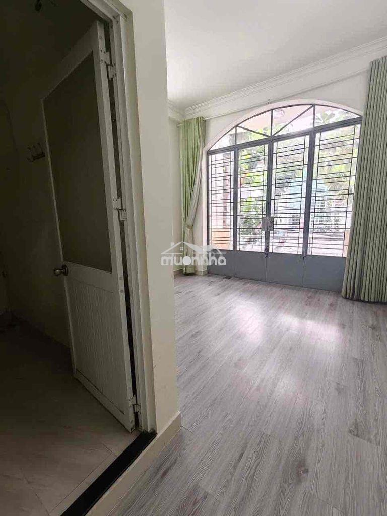Nhà 1 trệt 1 lầu sân thượng 3pn 3wc 4x15m hẻm xe hơi lý phục man - 4