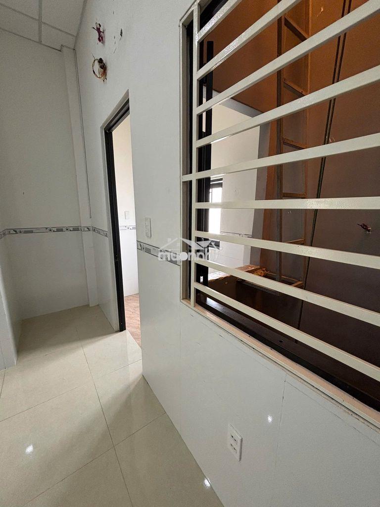 Phòng mới, sạch đẹp gần bxe an sương - 3