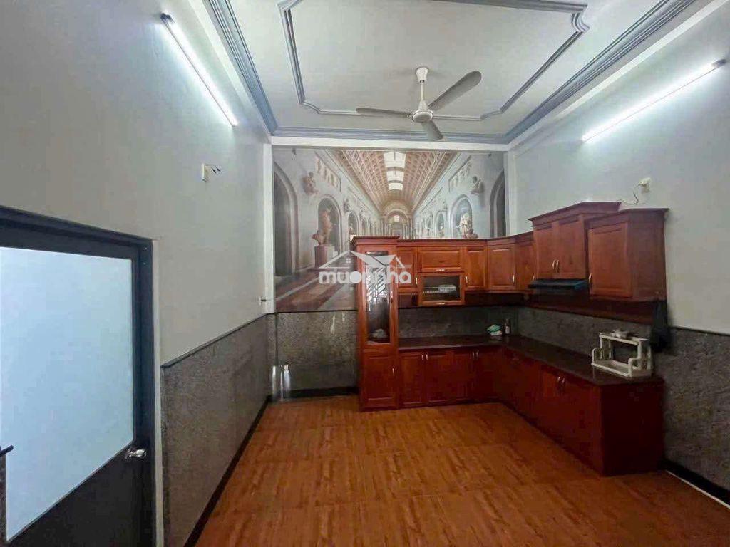 Nhà mặt tiền gần siêu thị go dĩ an - Ảnh 4