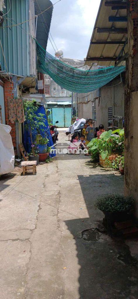 Bán nhà cấp 4, có gác lửng, 1 phòng ngủ, gần chợ dĩ an 2 - Ảnh 4