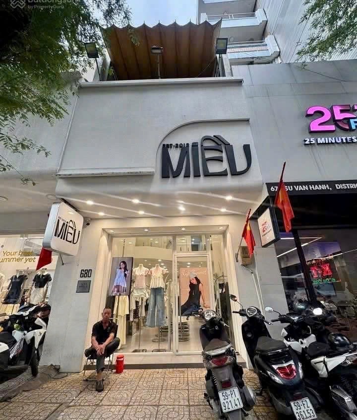 Mặt tiền sư vạn hạnh - 4 x 17m - trệt lửng 3 lầu - giá 110triệu