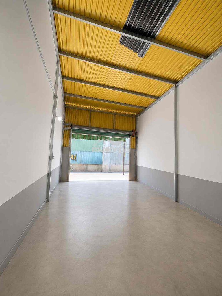Cho thuê nhà cấp 4, có gác kiên cố tiện làm kho. dt 5x20m. giá 13tr/th