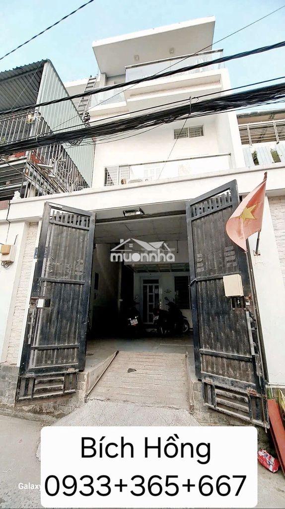 Chdv 3 tầng, dòngtiền 336tr/năm,  hơn 8 tỷ xíu - xe hơi đậu cửa ,