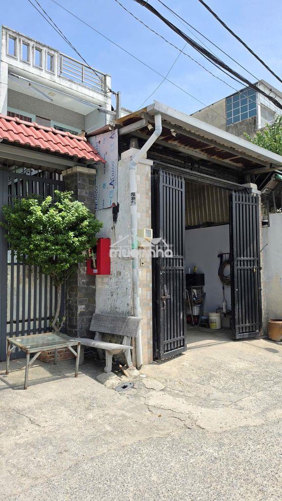 Nhà lầu dt 4x25 (3pn + sân xe hơi) hẻm nguyễn thị sáu, gần chợ đại hải - 2