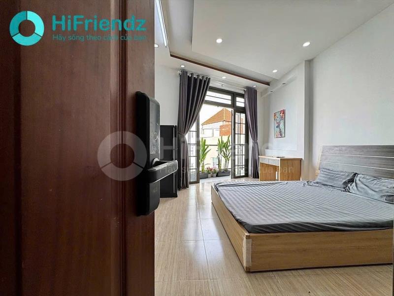 Cho thuê căn hộ có ban công thoáng mát - đường nguyễn văn đậu, bình thạnh