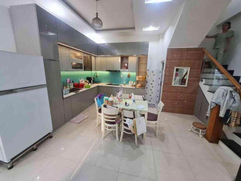 Chỉ 7,05 tỷ nhà mới 3 tầng hà huy giáp q.12 - ở ngay - khu phân lô an ninh 24/7!  - 4