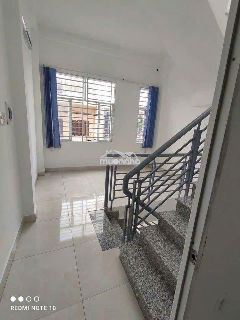 Cho thuê nhà làm văn phòngphạm văn bạch 4x10m, 1 trệt 2 lầu, 3pn, 2wc - Ảnh 4
