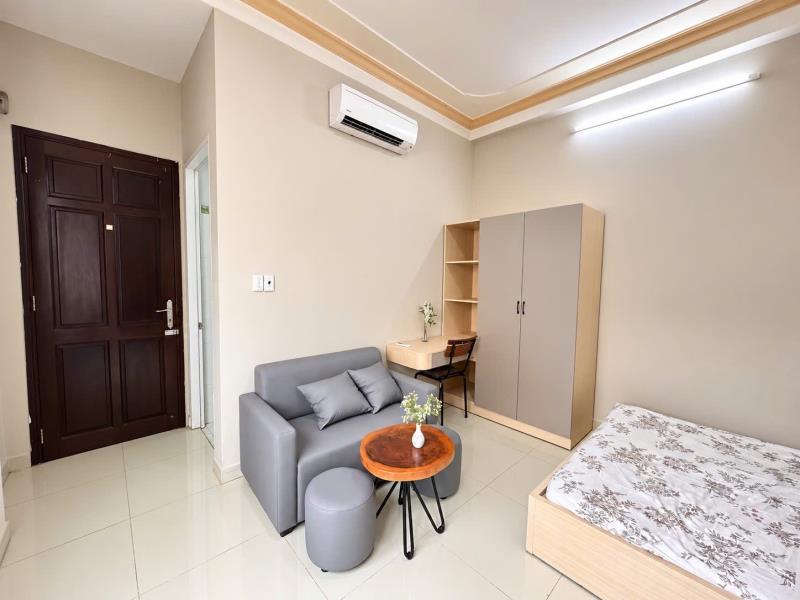 Khai trương căn hộ cửa sổ trời máy giặt riêng đường tân cảng gần ftu, uth, hutech - Ảnh 4