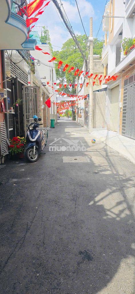 Nhà mới đẹp ngay ủy ban trương thị hoa q12 hẻm 1 xẹt ngắn giá 1ty590